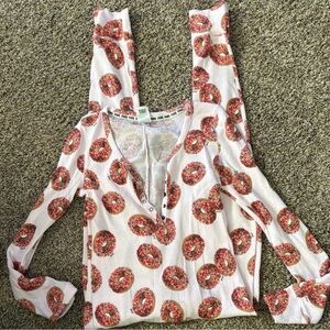 PINK Victoria's Secret White Waffle-Knit Long Sleeve Top with Pink Donut Print